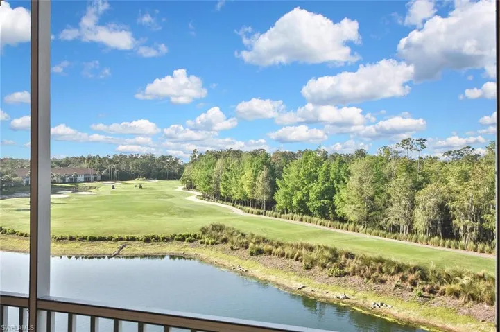 3830  Sawgrass  WAY, Naples, FL 34112