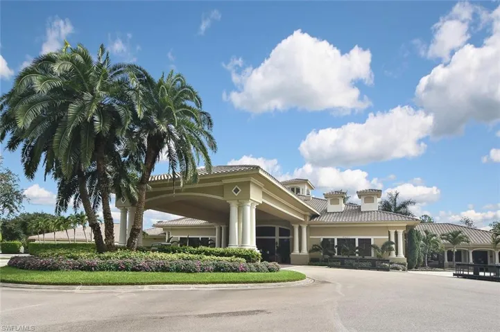 3830  Sawgrass  WAY, Naples, FL 34112