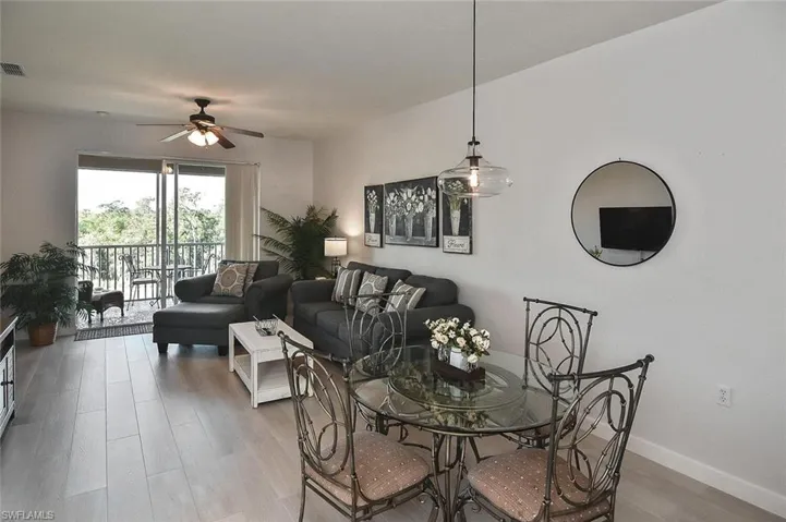 3830  Sawgrass  WAY, Naples, FL 34112