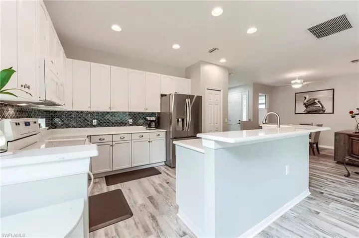 10557  Avila  CIR, Fort Myers, FL 33913