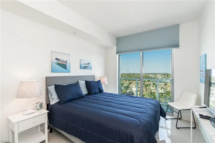 3000  Oasis Grand  BLVD, Fort Myers, FL 33916