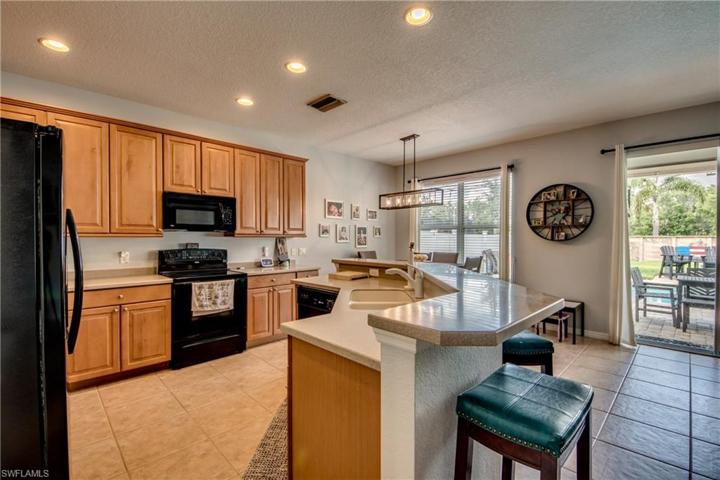 8384  Silver Birch  WAY, Lehigh Acres, FL 33971
