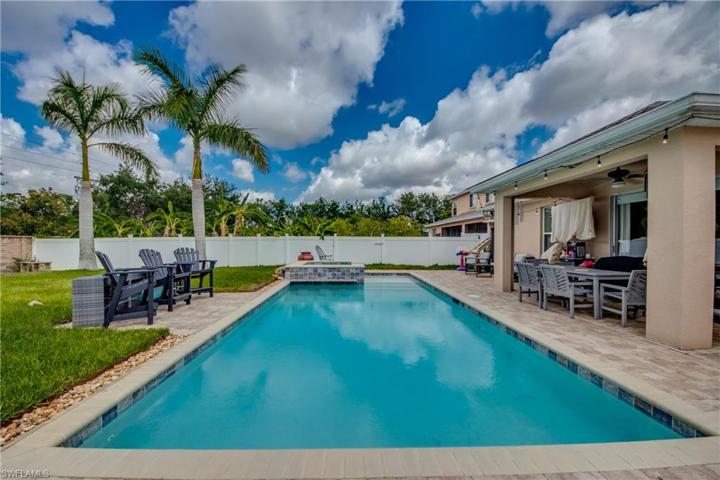 8384  Silver Birch  WAY, Lehigh Acres, FL 33971