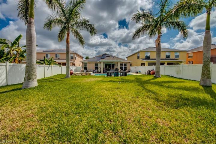 8384  Silver Birch  WAY, Lehigh Acres, FL 33971