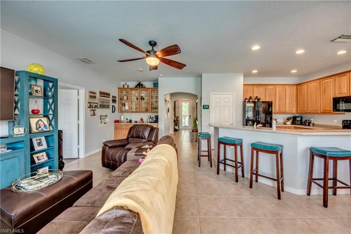 8384  Silver Birch  WAY, Lehigh Acres, FL 33971