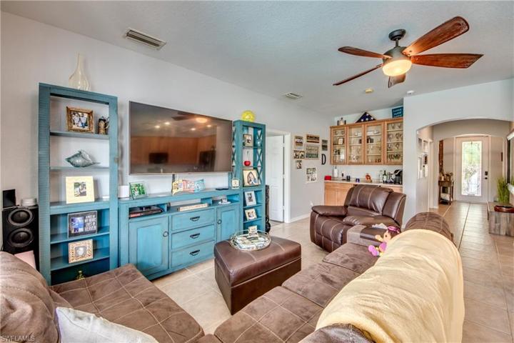 8384  Silver Birch  WAY, Lehigh Acres, FL 33971