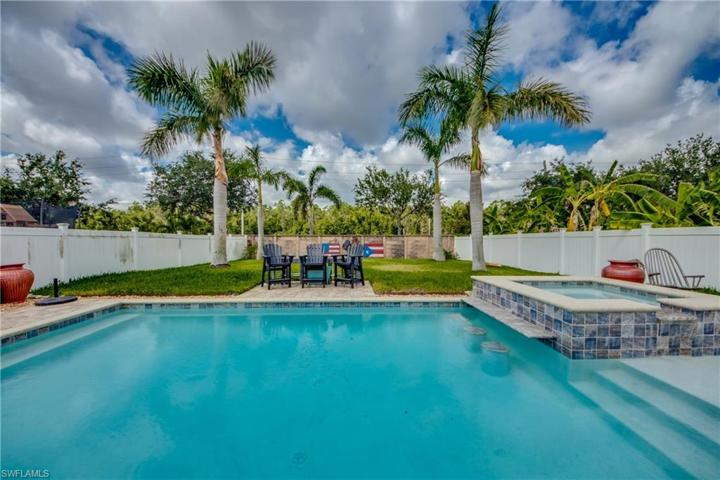 8384  Silver Birch  WAY, Lehigh Acres, FL 33971