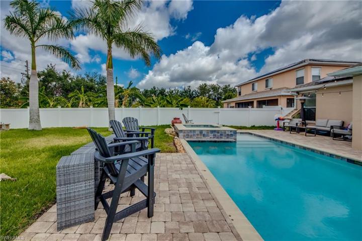 8384  Silver Birch  WAY, Lehigh Acres, FL 33971