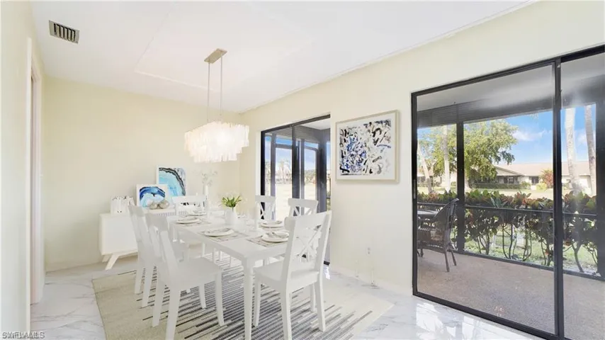 319 Reynolds Ct M12, Naples, Florida 34112