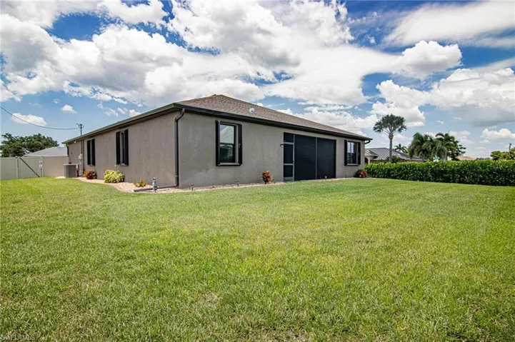3817 SW 14th  AVE, Cape Coral, FL 33914