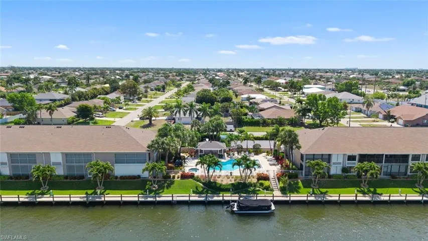 4622 12th Pl 124, Cape Coral, Florida 33914