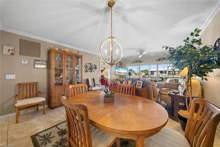 4622 12th Pl 124, Cape Coral, Florida 33914