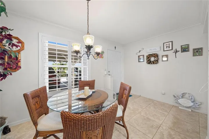 4622 12th Pl 124, Cape Coral, Florida 33914
