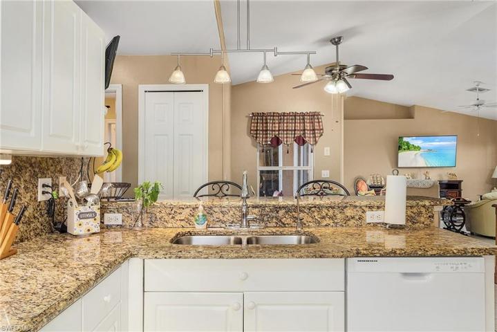 1609 SW 19th  TER, Cape Coral, FL 33991
