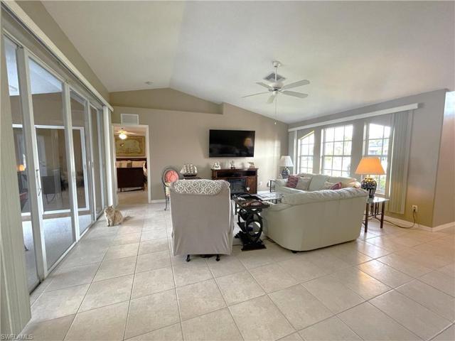 1609 SW 19th  TER, Cape Coral, FL 33991
