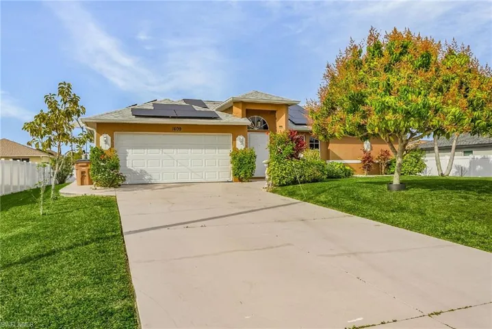 1609 SW 19th  TER, Cape Coral, FL 33991