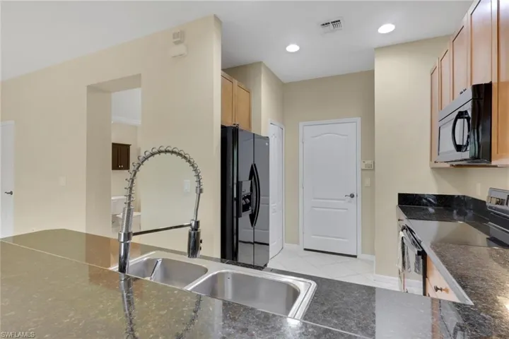10260 Olivewood Way 58, Estero, Florida 33928