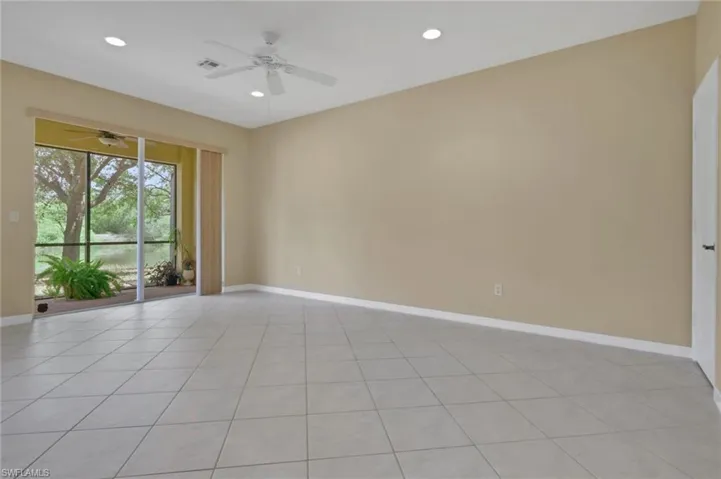 10260 Olivewood Way 58, Estero, Florida 33928