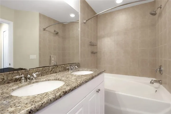 10260 Olivewood Way 58, Estero, Florida 33928