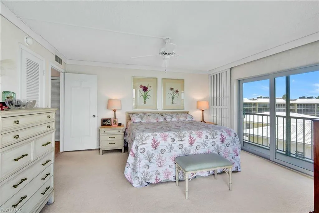 3200 Gulf Shore BLVD, Naples, FL 34103,225000278