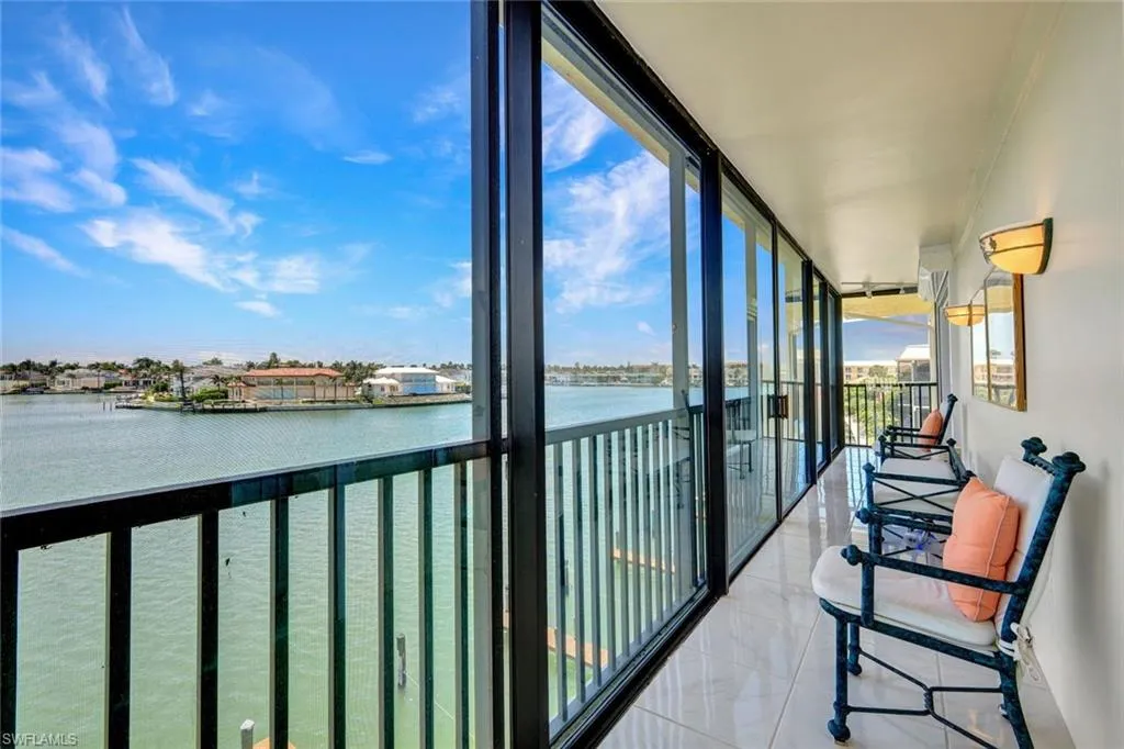 3200 Gulf Shore BLVD, Naples, FL 34103,225000278