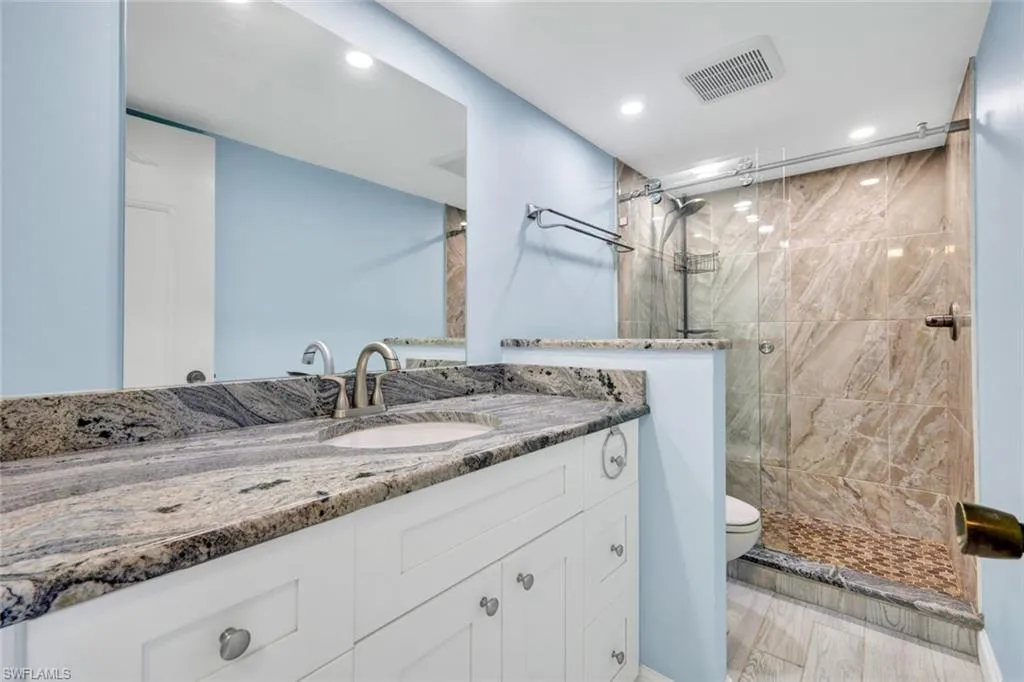 3200 Gulf Shore BLVD, Naples, FL 34103,225000278