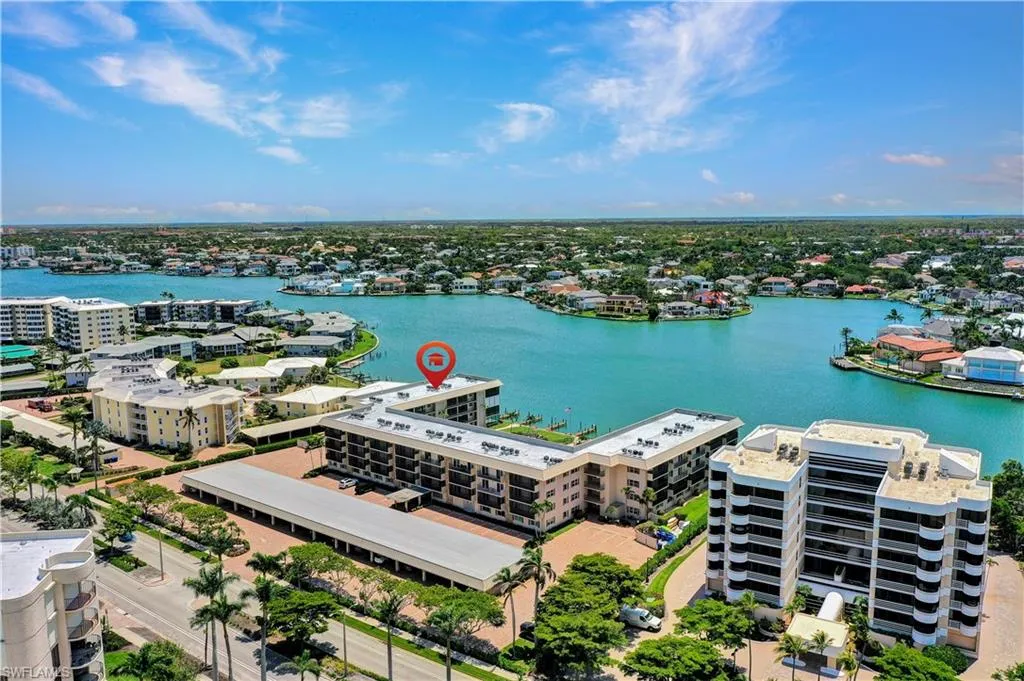 3200 Gulf Shore BLVD, Naples, FL 34103,225000278