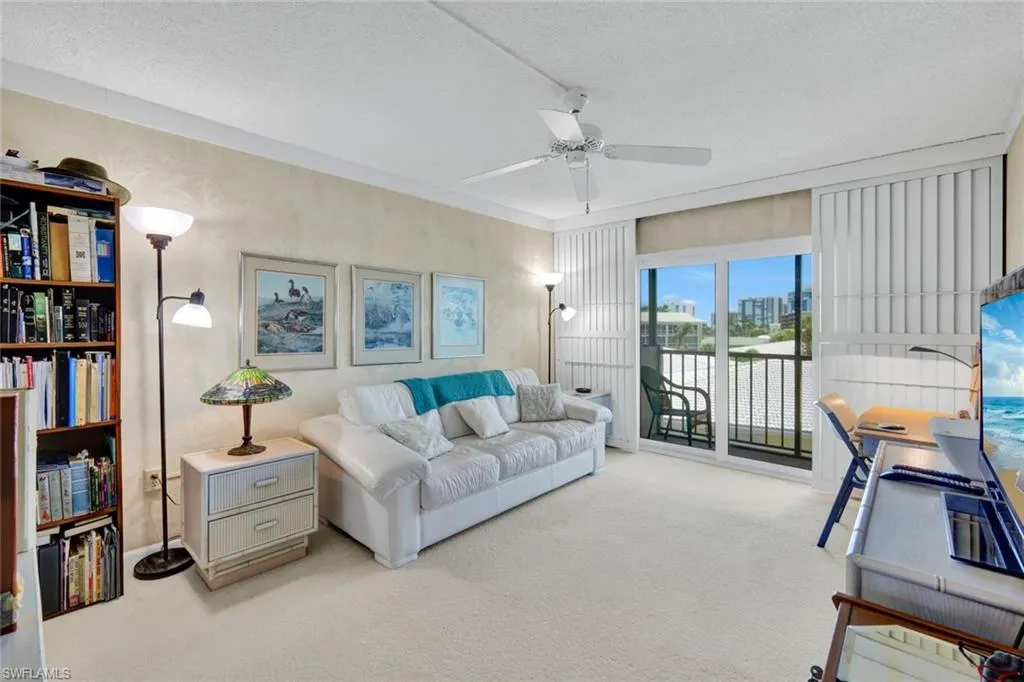 3200 Gulf Shore BLVD, Naples, FL 34103,225000278