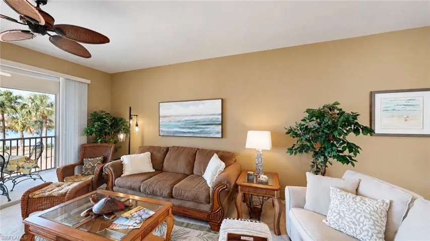 2740 Cypress Trace Cir 2720, Naples, Florida 34119