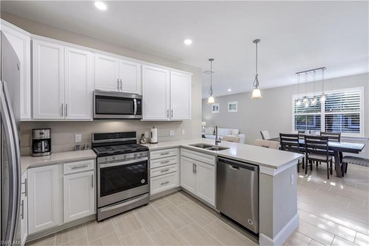 7790  Jacaranda  LN, Naples, FL 34114