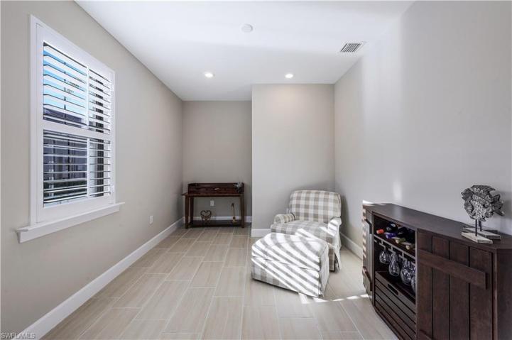 7790  Jacaranda  LN, Naples, FL 34114