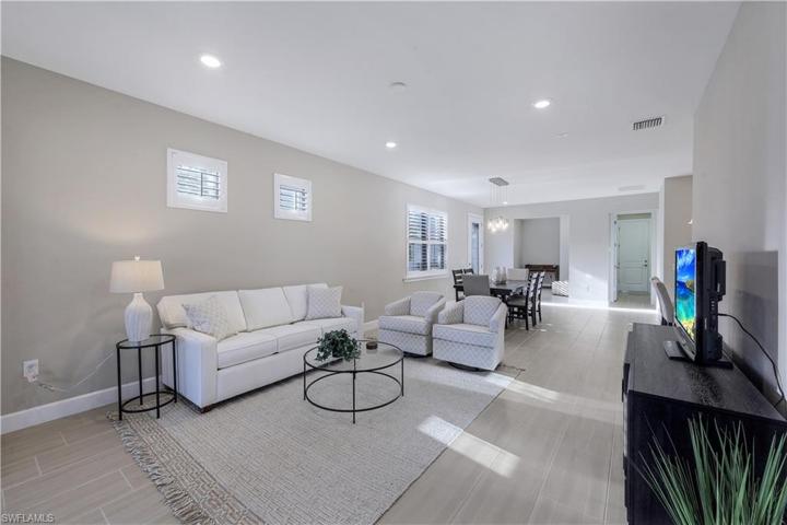 7790  Jacaranda  LN, Naples, FL 34114