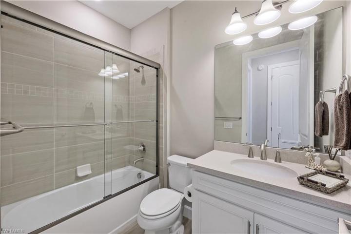 7790  Jacaranda  LN, Naples, FL 34114