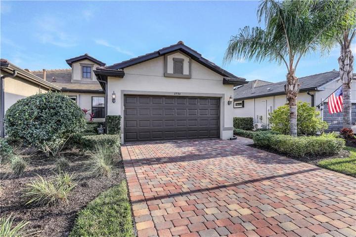 7790  Jacaranda  LN, Naples, FL 34114