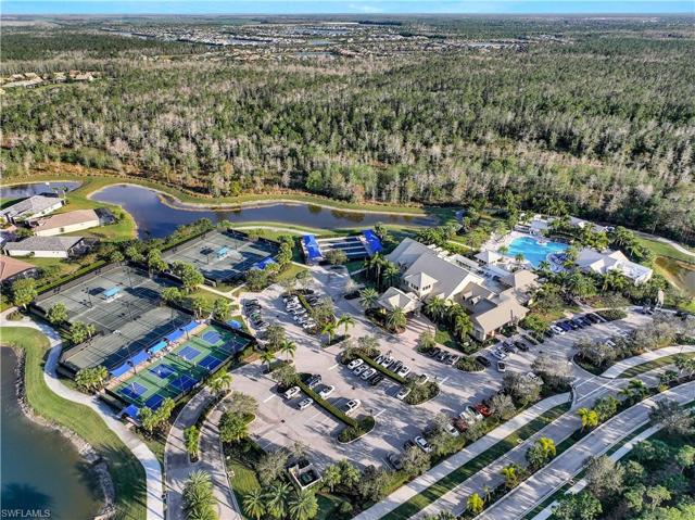7790  Jacaranda  LN, Naples, FL 34114
