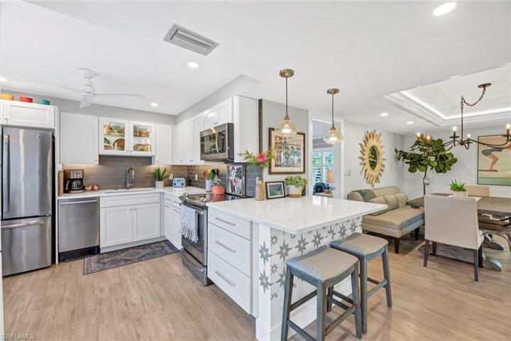 158 Lollypop LN # 1, NAPLES FL 34112