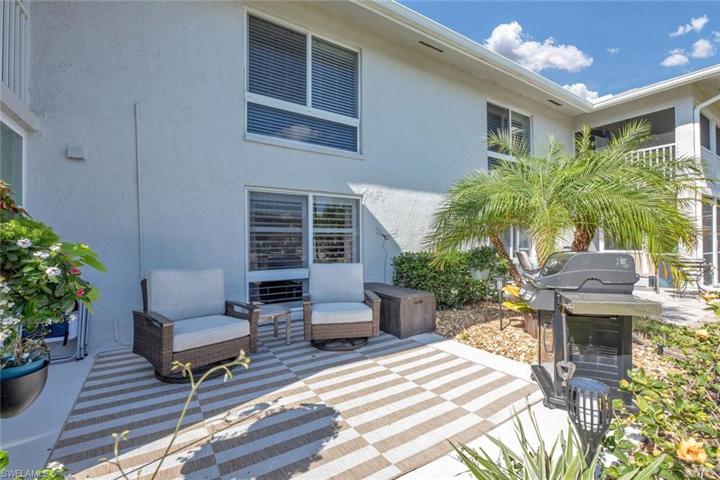 158 Lollypop LN # 1, NAPLES FL 34112