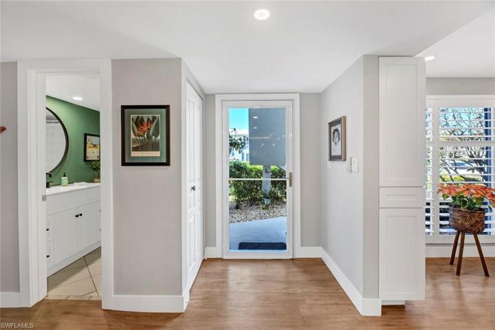 158 Lollypop LN # 1, NAPLES FL 34112