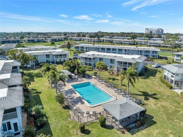 158 Lollypop LN # 1, NAPLES FL 34112