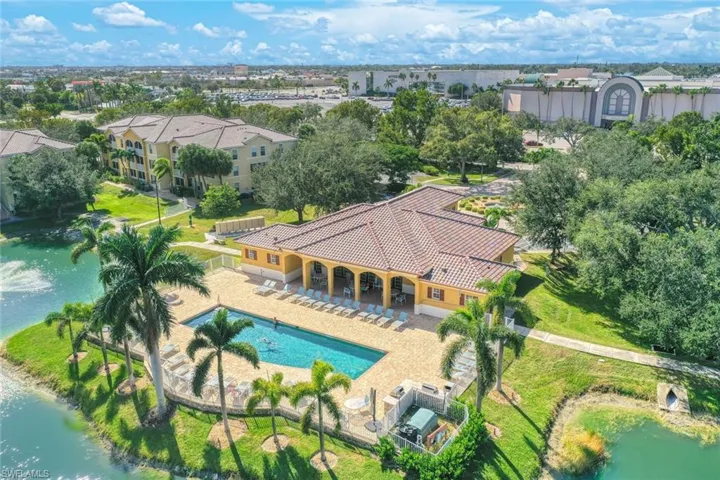 4121 Residence DR # 312, FORT MYERS FL 33901