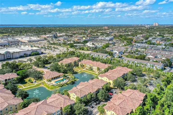 4121 Residence DR # 312, FORT MYERS FL 33901