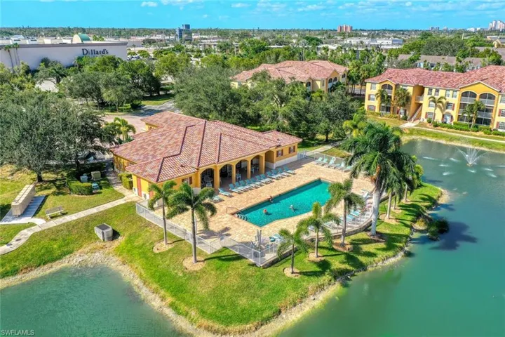 4121 Residence DR # 312, FORT MYERS FL 33901