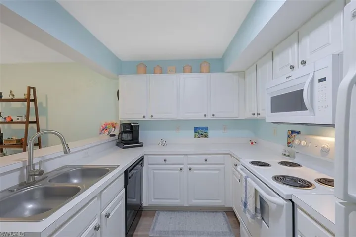 4121 Residence DR # 312, FORT MYERS FL 33901