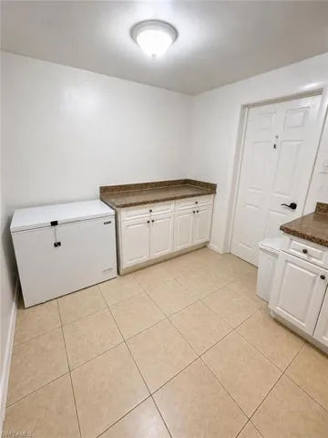 2204  Coronet  ST, Fort Myers, FL 33907