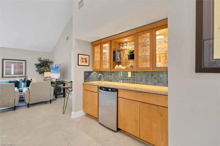 wet bar with beverage cooler