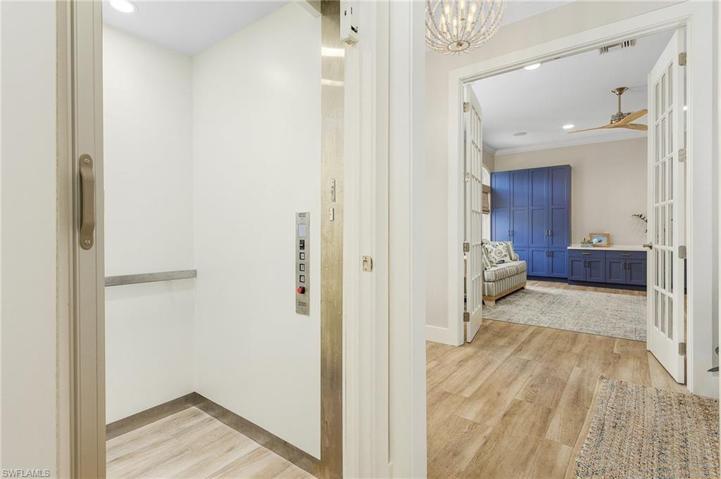 Private Elevator