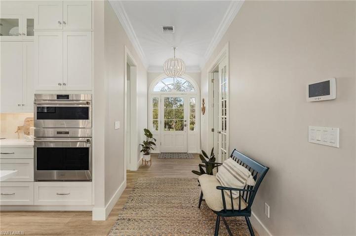 Foyer/Interior Front Door