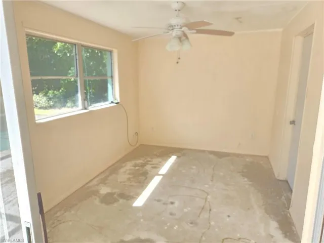 Flex Room Off of the Pool