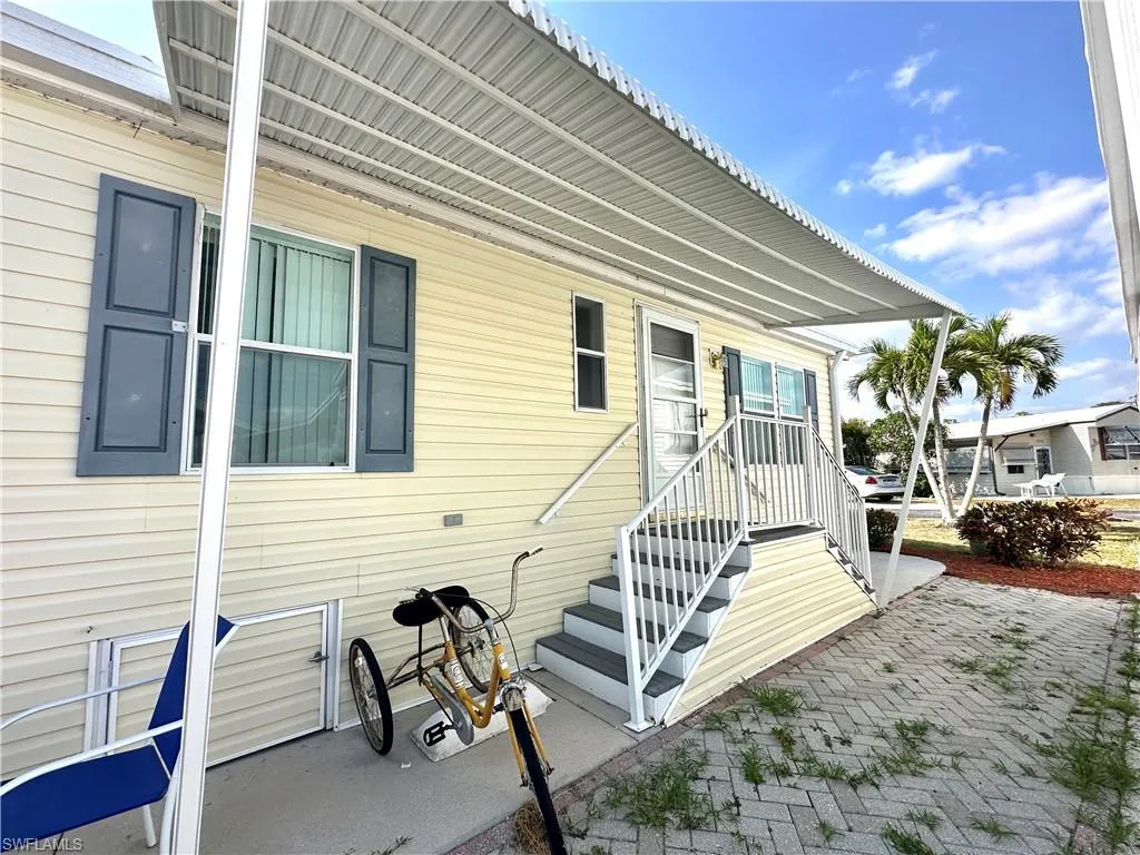 4551 Mayflower WAY, Estero, FL 33928,225042323