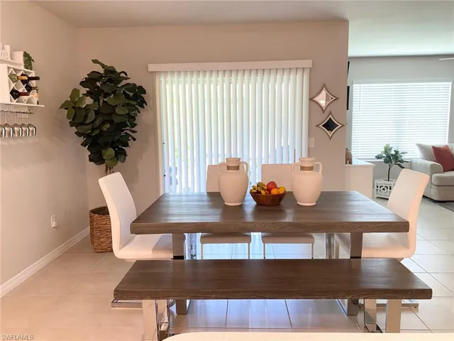 4646  45th NE AVE, Naples, FL 34120